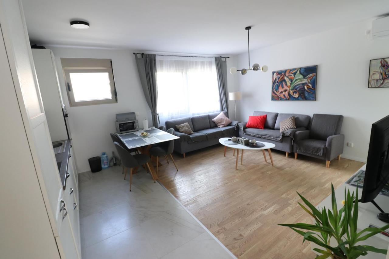 Apartment Sandrita Kotor Buitenkant foto